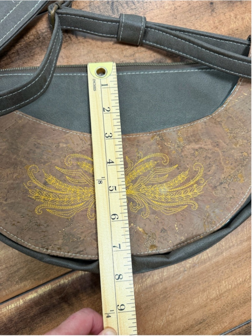 Fox & Fawn Cork Embroidered Boho Crossbody Bag - Picture 10 of 12